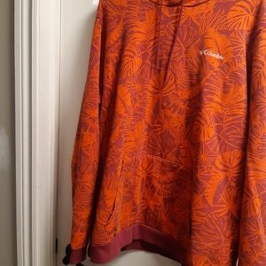 Columbia Men's Orange Leaf Pattern Sweater